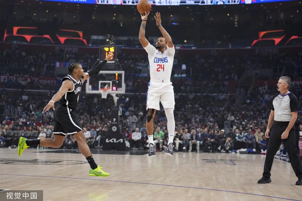 的比赛中展 的比赛中展